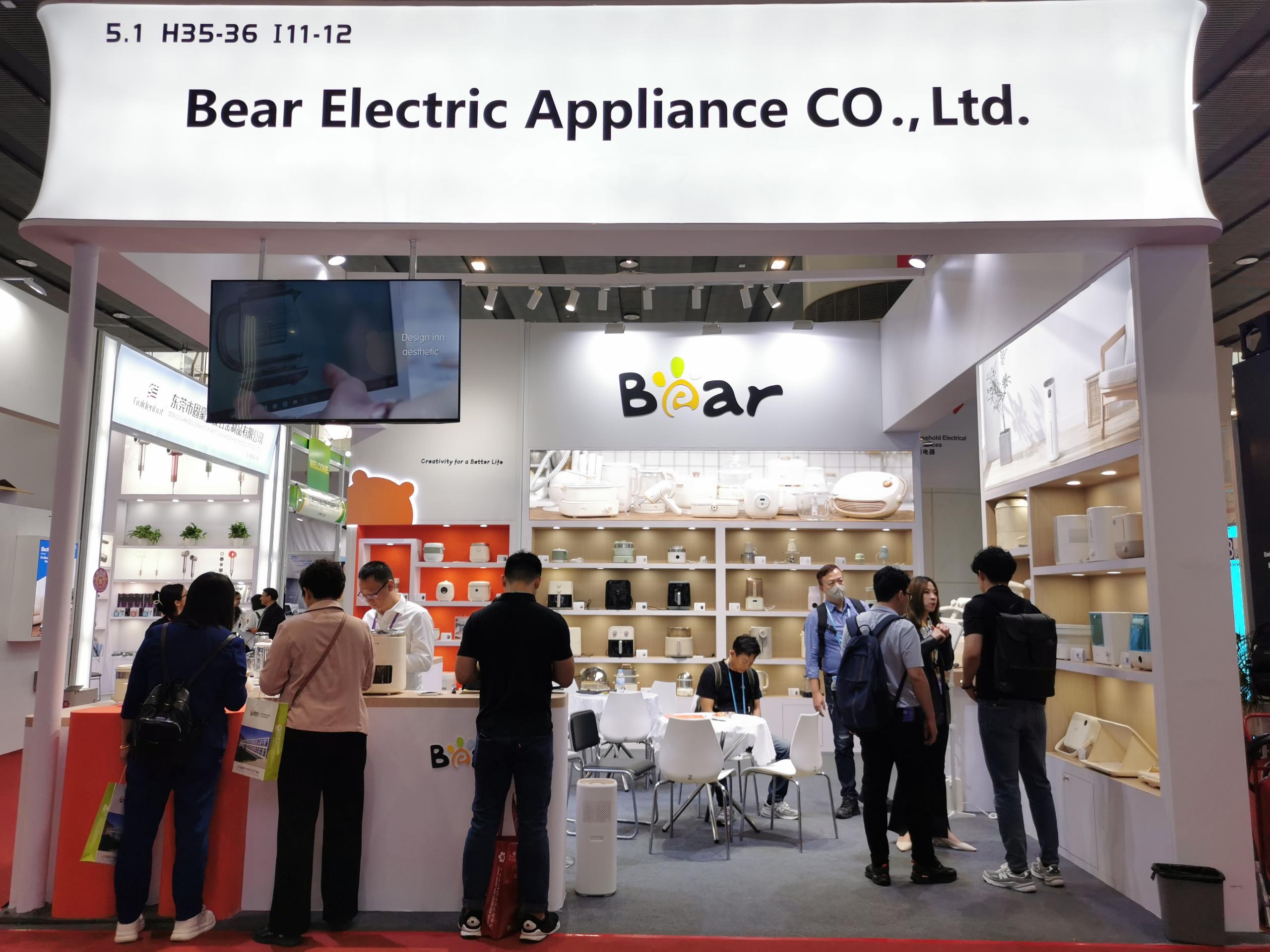 bear at canton fair