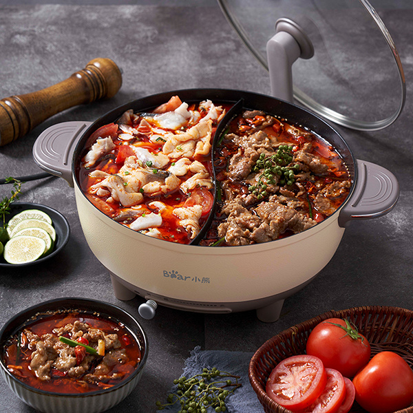 Hot Pot with Divider